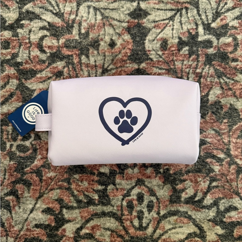 NWT Life Is Good Cosmetic Bag
